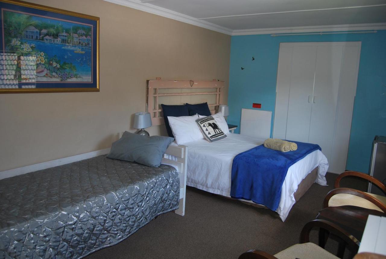 15 Witpeer Street Guesthouse George Rum bild