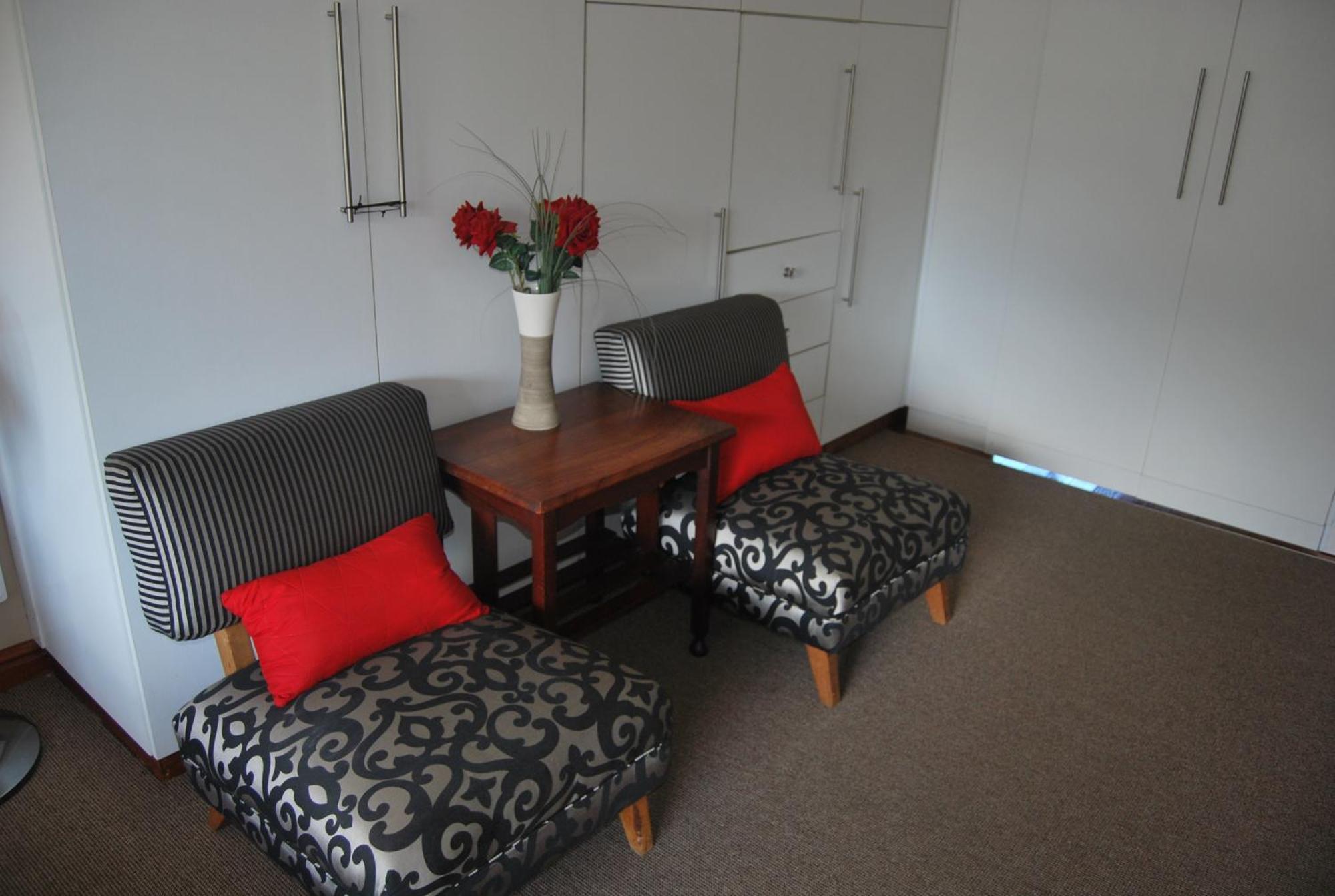 15 Witpeer Street Guesthouse George Rum bild