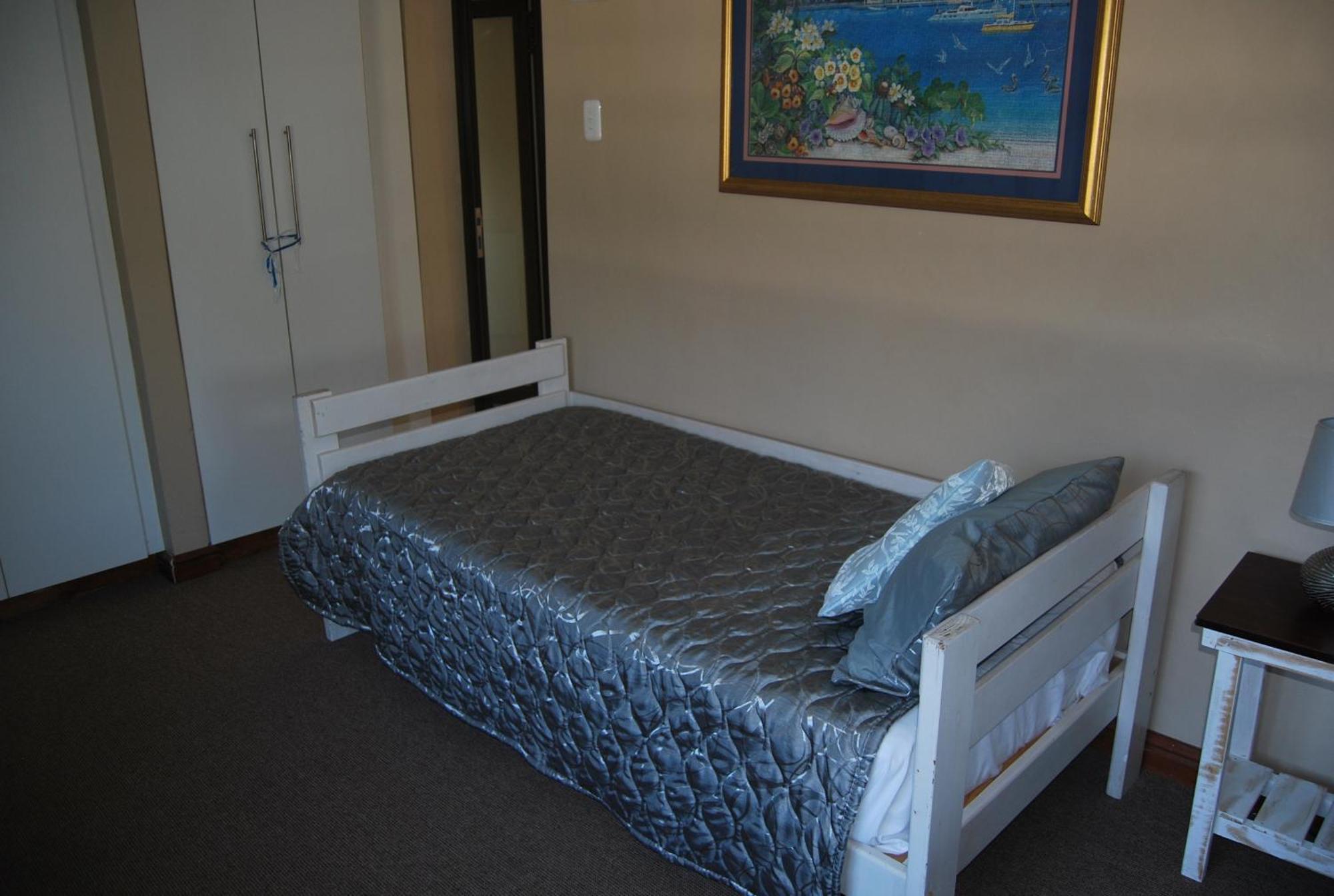 15 Witpeer Street Guesthouse George Rum bild